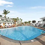 Casa Joyne 아파트